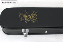 Cargar imagen en el visor de la galería, —Sold—Epiphone Slash Signature "Victoria" Les Paul Standard Goldtop