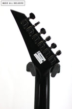 Cargar imagen en el visor de la galería, Jackson X Series RRXMG Rhoads Black with White Pinstripes