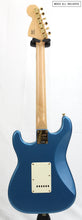 Cargar imagen en el visor de la galería, Squier 40th Anniversary Gold Edition Stratocaster Lake Placid Blue