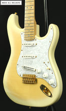 Cargar imagen en el visor de la galería, Fender Stratocaster Japan Richie Kotzen Transparent White Burst
