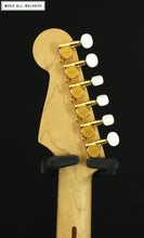 Cargar imagen en el visor de la galería, Fender Stratocaster Japan Richie Kotzen Transparent White Burst