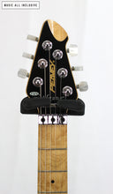 Cargar imagen en el visor de la galería, Peavey EVH Wolfgang USA Standard Flametop Amber