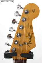 Cargar imagen en el visor de la galería, Fender Kurt Cobain Jaguar Mex 3-Color Sunburst