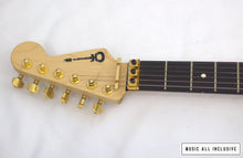 Cargar imagen en el visor de la galería, Charvel Pro Mod San Dimas Style 1 Hh Miami Blue