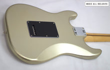 Cargar imagen en el visor de la galería, --Sold--Fender 75th Anniversary Stratocaster Platinum Diamond