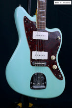 Cargar imagen en el visor de la galería, --Sold--Fender Classic Jazzmaster Limited Edition 60th Anniversary