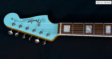 Cargar imagen en el visor de la galería, --Sold--Fender Classic Jazzmaster Limited Edition 60th Anniversary