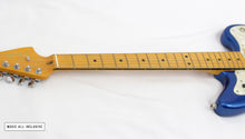 Cargar imagen en el visor de la galería, Fender American Ultra Jazzmaster Cobra Blue