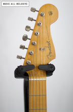 Cargar imagen en el visor de la galería, Fender Noventa Stratocaster P90 Mex Daphne Blue