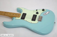 Cargar imagen en el visor de la galería, Fender Noventa Stratocaster P90 Mex Daphne Blue