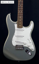 Cargar imagen en el visor de la galería, —Sold—Fender Stratocaster Player Silver 2019 Mex