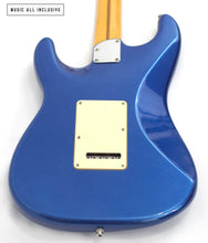 Cargar imagen en el visor de la galería, —Sold—Fender American Ultra Stratocaster Cobra Blue