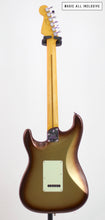 Cargar imagen en el visor de la galería, Fender American Ultra Stratocaster Mocha Burst