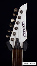 Cargar imagen en el visor de la galería, Fernandes Vortex X08 Hh White Flying V
