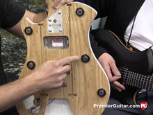 Cargar imagen en el visor de la galería, Relish Mary Wood Alder Shady Black 001