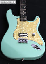 Cargar imagen en el visor de la galería, —Sold—Fender Tom Delonge Stratocaster Mex Surf Green