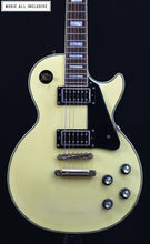 Cargar imagen en el visor de la galería, --Sold--Epiphone Les Paul Custom Blackback Pro Antique Ivory