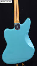 Cargar imagen en el visor de la galería, Fender Player II Jaguar Mex Aquatone Blue