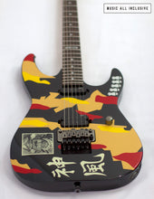 Cargar imagen en el visor de la galería, Ltd Gl200k George Lynch Signature Kamikaze Graphic