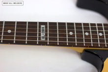 Cargar imagen en el visor de la galería, Ltd Gl200k George Lynch Signature Kamikaze Graphic