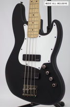 Cargar imagen en el visor de la galería, Squier Contemporary Active Jazz Bass V Hh Mn Flat Black
