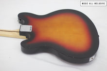 Cargar imagen en el visor de la galería, Squier Starcaster 3tone Sunburst Semihollow