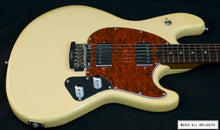 Cargar imagen en el visor de la galería, Sterling By Music Man Stingray Sr50 Buttermilk