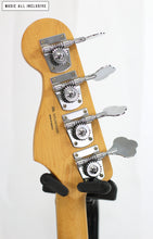 Cargar imagen en el visor de la galería, Fender Player Jazz Bass Mex Sunburst
