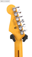 Cargar imagen en el visor de la galería, Fender Stratocaster American Ultra Luxe RW 2CSB
