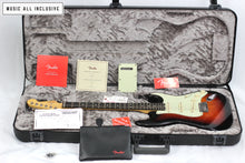 Cargar imagen en el visor de la galería, Fender American Elite Stratocaster Tobacco Sunburst
