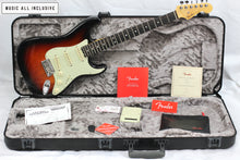 Cargar imagen en el visor de la galería, Fender American Elite Stratocaster Tobacco Sunburst
