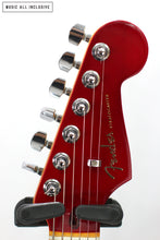 Cargar imagen en el visor de la galería, Fender American Ultra Luxe Stratocaster Plasma Red Burst
