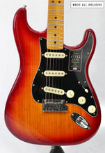 Cargar imagen en el visor de la galería, Fender American Ultra Luxe Stratocaster Plasma Red Burst
