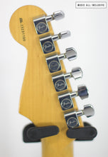Cargar imagen en el visor de la galería, --Sold--Fender Stratocaster American Std Sunburst
