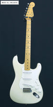 Cargar imagen en el visor de la galería, Fender American Original '50s Stratocaster White Blonde
