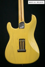 Cargar imagen en el visor de la galería, Fender Stratocaster Deluxe Mex Noiseless Pickups
