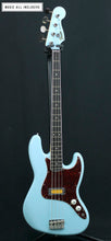 Cargar imagen en el visor de la galería, Fender Gold Foil Jazz Bass Sonic Blue Mex
