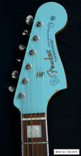 Cargar imagen en el visor de la galería, --Sold--Fender Classic Jazzmaster Limited Edition 60th Anniversary
