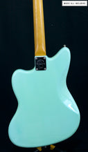 Cargar imagen en el visor de la galería, --Sold--Fender Classic Jazzmaster Limited Edition 60th Anniversary
