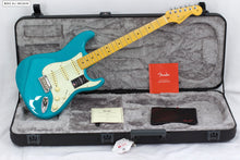 Cargar imagen en el visor de la galería, —Sold—Fender American Professional II Stratocaster Miami Blue
