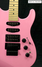 Cargar imagen en el visor de la galería, Fender Japan Limited Edition Hm Strat Flash Pink
