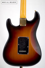 Cargar imagen en el visor de la galería, —Sold—Fender Stevie Ray Vaughan Stratocaster Sunburst Srv
