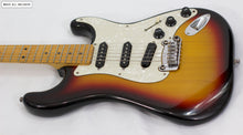 Cargar imagen en el visor de la galería, G&amp;L Legacy Usa Sunburst Stratocaster
