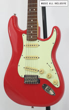Cargar imagen en el visor de la galería, Squier Simon Neil Stratocaster Biffy Clyro Signature
