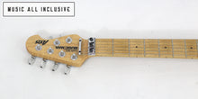 Cargar imagen en el visor de la galería, Ernie Ball Music Man Axis Transparent Gold
