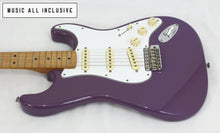 Cargar imagen en el visor de la galería, —Sold—Fender Jimi Hendrix Signature Stratocaster Ultraviolet
