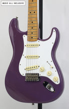 Cargar imagen en el visor de la galería, —Sold—Fender Jimi Hendrix Signature Stratocaster Ultraviolet

