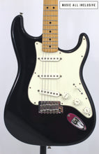 Cargar imagen en el visor de la galería, —Sold—Fender Stratocaster Standard MiM Black
