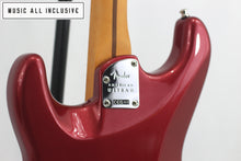 Cargar imagen en el visor de la galería, --Sold--Fender American Ultra II Stratocaster HSS Sinister Red
