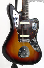Cargar imagen en el visor de la galería, Fender Jaguar ’66 Reissue Jap Sunburst
